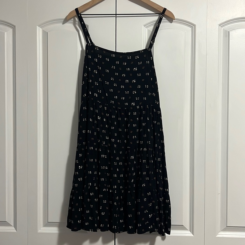 Old navy black tiered dress. XL